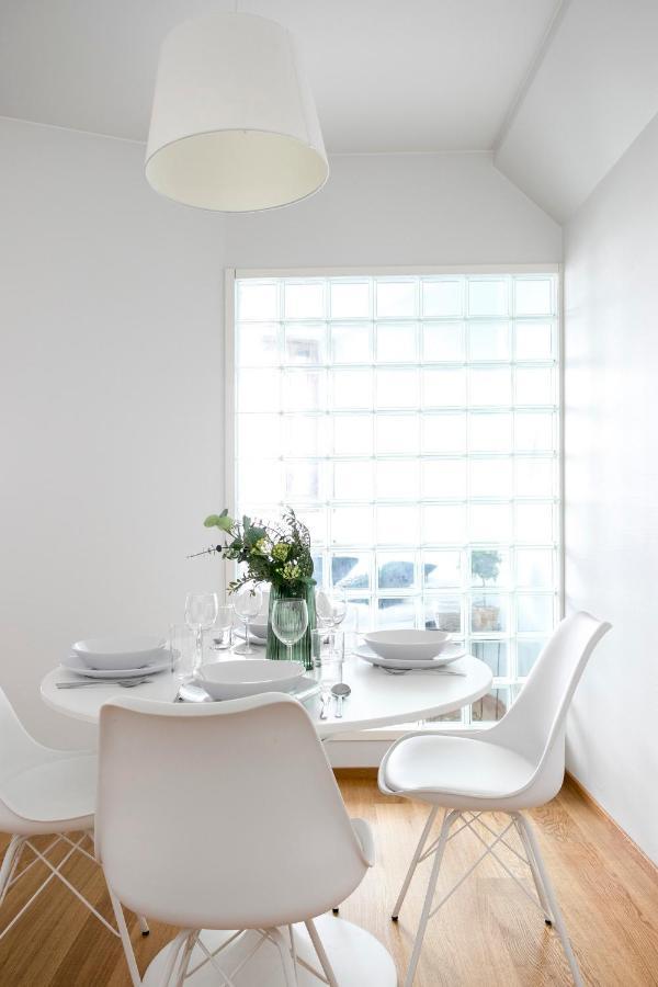 2Ndhomes Luxury Kamppi Center Apartment With Spa And Terrace Хелзинки Екстериор снимка